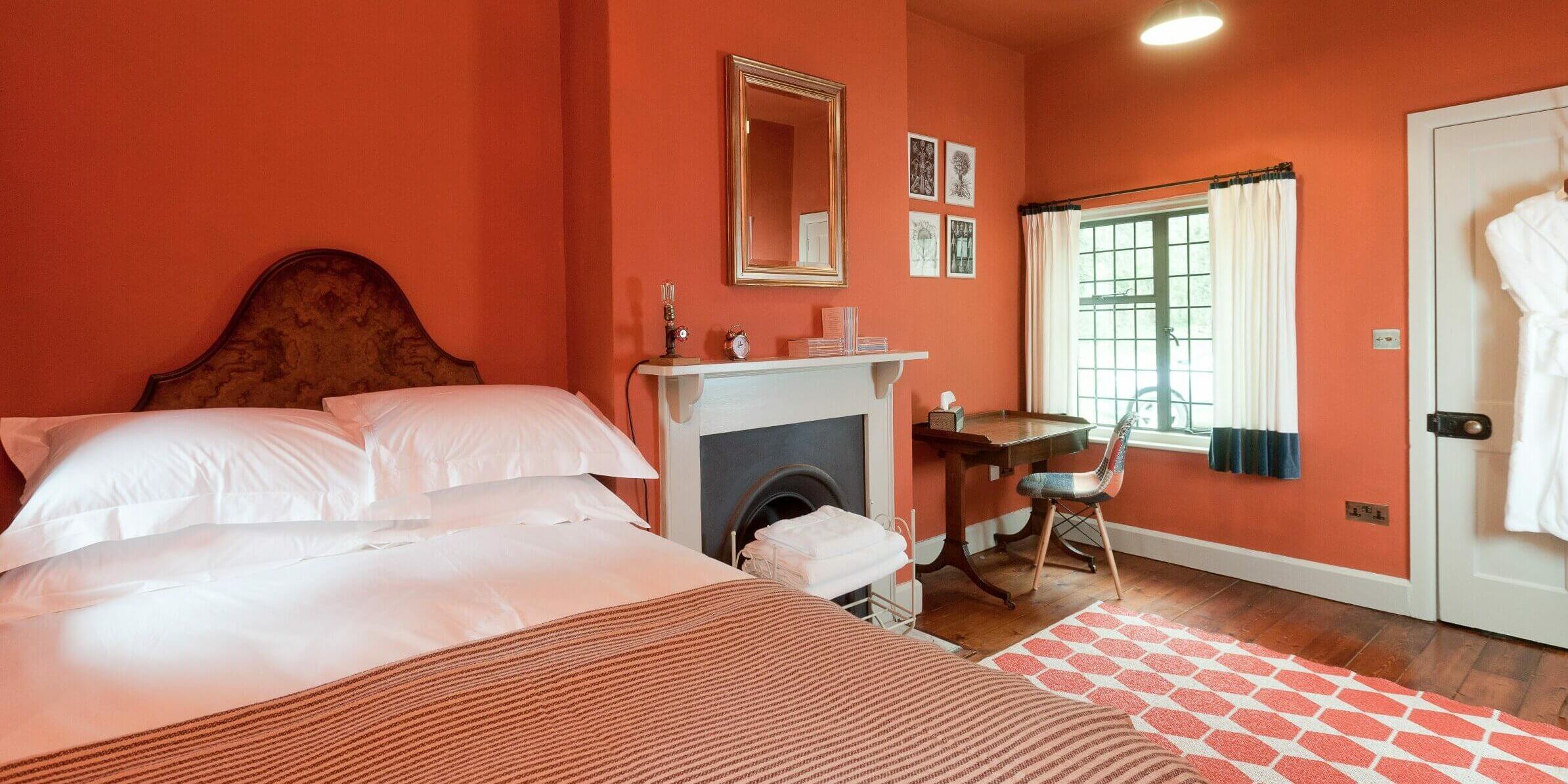 Orange Bedroom Pepperpot Lodge St Giles Accommodation