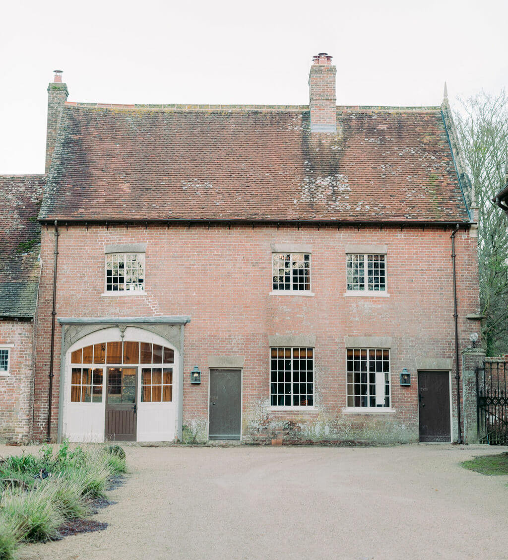 Grooms Cottage Accommodation St Giles House Courtyard View